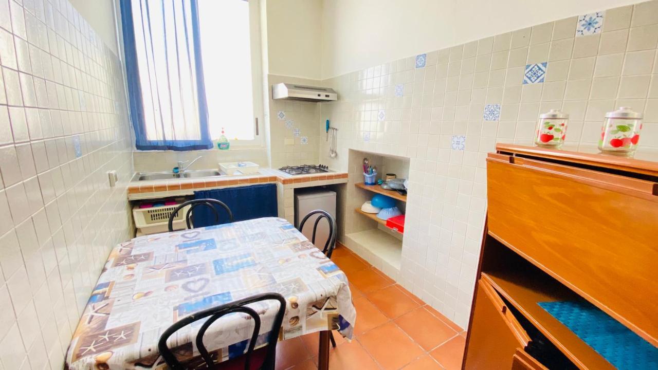 Casa Ninetta - Immobilevante Ponza Esterno foto