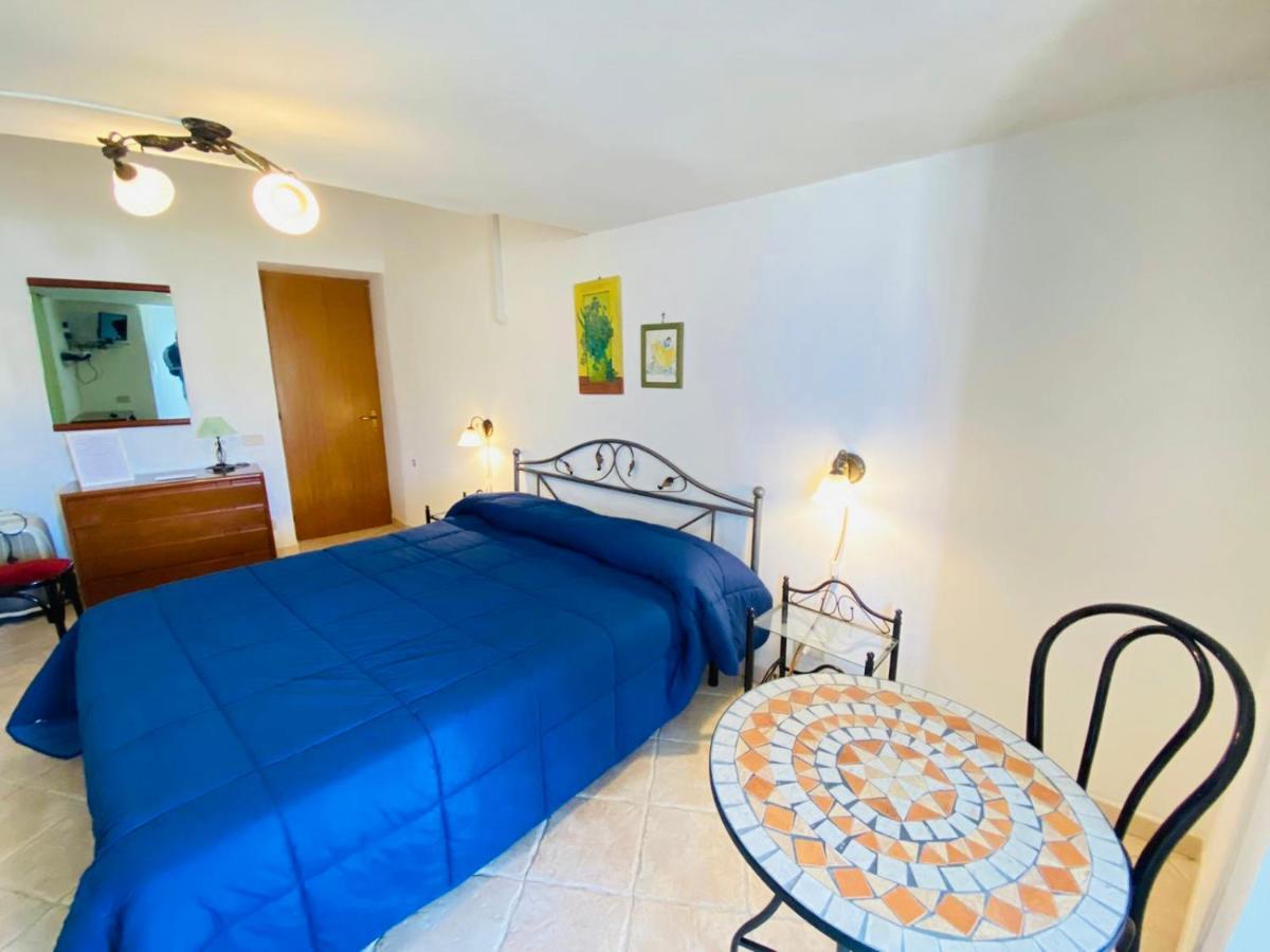 Casa Ninetta - Immobilevante Ponza Esterno foto